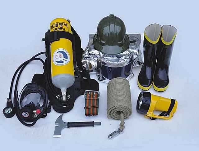 DFX new standard marine firefighter equipment Fire extinguishing suit Fire insulation suit CCS positive pressure air aspirator