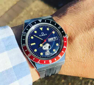 American Q Timex Reissue x Peanuts Joint Snoopy 70th Anniversary falcon Eagle Eye Table