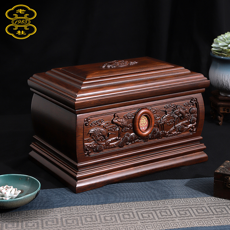 Laoduo Solid Wood Urns, High-End Funeral Boxes, Unisex, Mortise and Tenon Structure, Sandalwood, Golden Silk Nanmu Urns, Coffins Laoduo Solid Wood Urns, High-End Funeral Boxes, Unisex, Mortise and Tenon Structure, Sandalwood, Golden Silk Nanmu Urns, Coffins