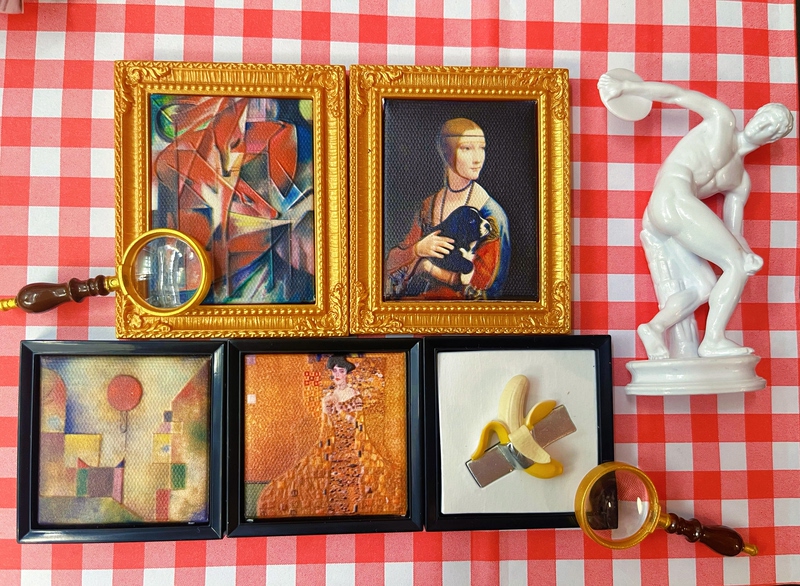 Zuru Surprise Ball New Product Picture Frame Ball Series Mini Art Collection Miniature Oil Painting Frame Confirmed Edition Zuru Surprise Ball New Product Picture Frame Ball Series Mini Art Collection Miniature Oil Painting Frame Confirmed Edition