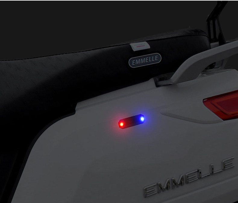 тюнинг фар 震动感应飞机灯车载免接线爆闪灯摩托车电动车夜间防追尾警示灯