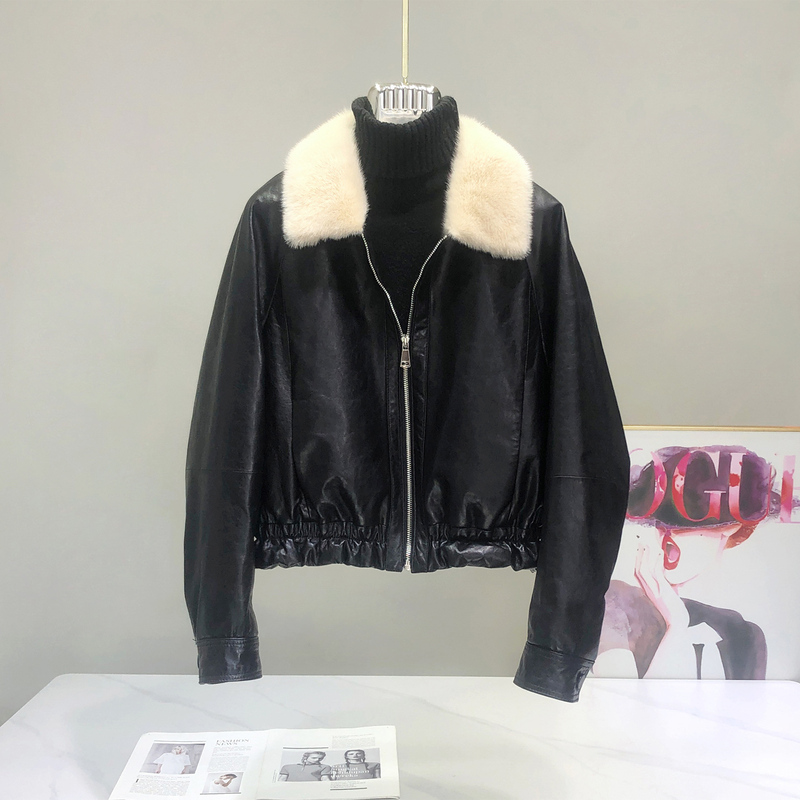 Autumn and Winter New Style Oil-Waxed Sheepskin Genuine Leather Jacket for Women, Short Style with Mink Fur Collar, Goose down Coat, Fashionable Haining Trend