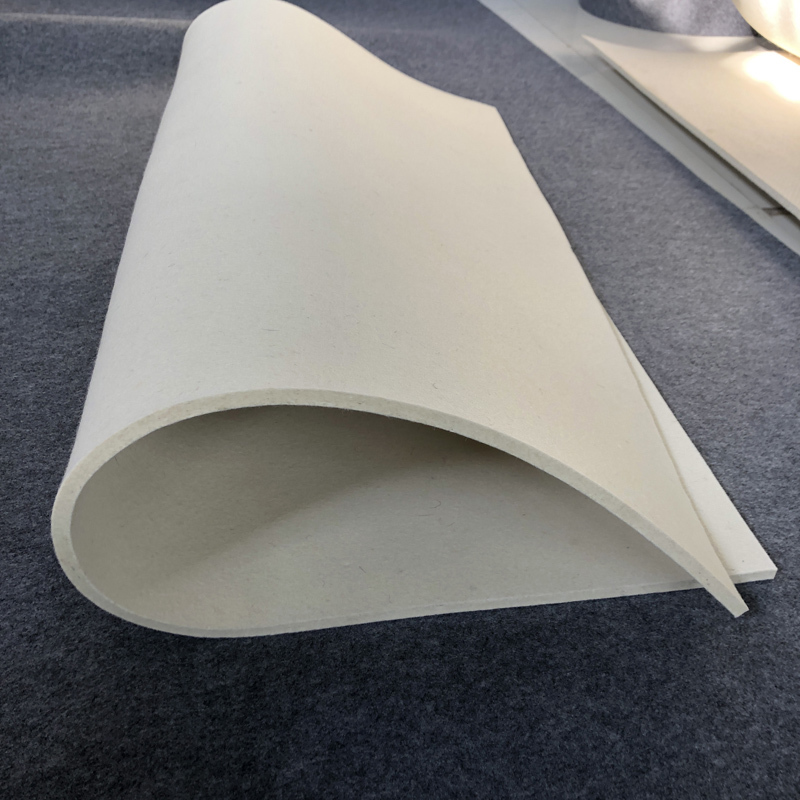 Flame-Retardant Semi-Coarse Oil-Absorbing Filter Pure Wool High-Density Wear-Resistant Soundproof Sealing High-Temperature Resistant Industrial Wool Felt