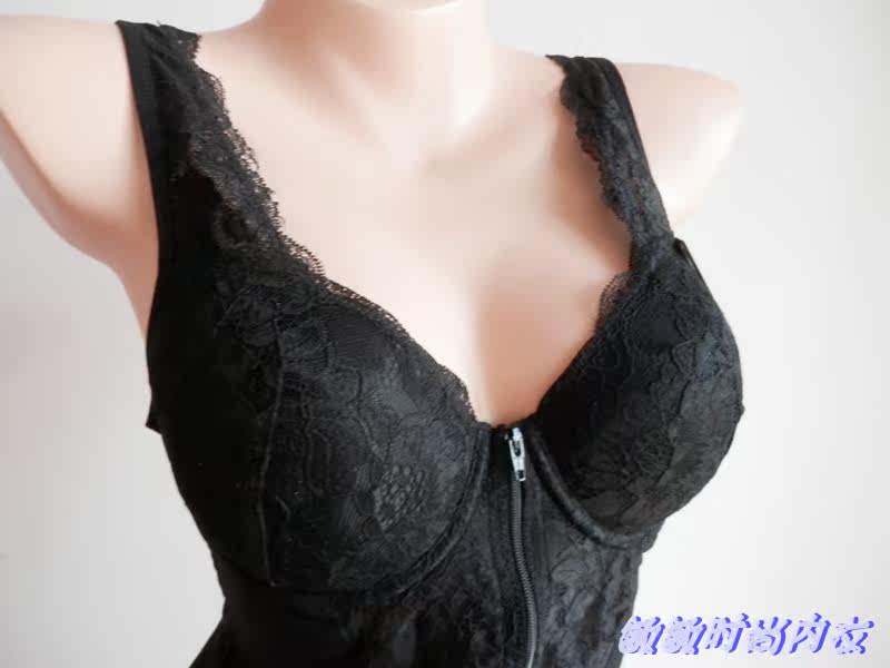 Corset amincissant en nylon - Ref 687439 Image 9