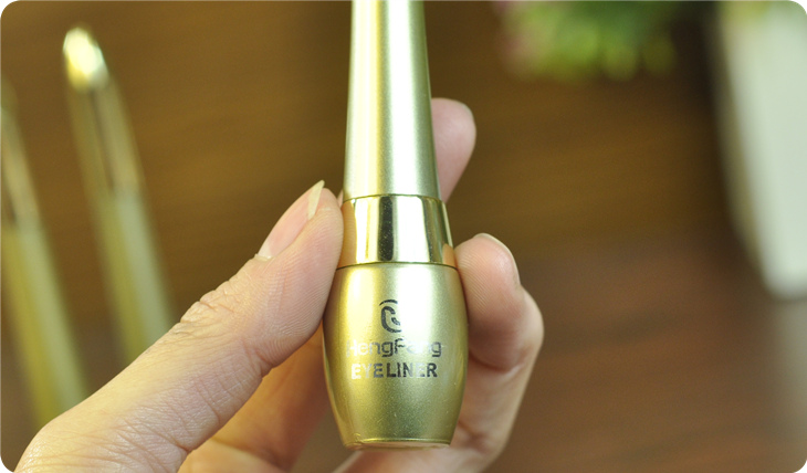 Heng Phường Vàng Chai Bút kẻ mắt đôi + Gel kẻ mắt không thấm nước Không bắt đầu học sinh - Bút kẻ mắt kẻ mắt cho người mới bắt đầu