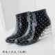 Mùa hè mới mùa đông đế bệt đế bằng với giày đi mưa thời trang cộng với đôi giày đi mưa nhung ấm áp của phụ nữ Hàn Quốc Giày cao gót ngắn và cao gót