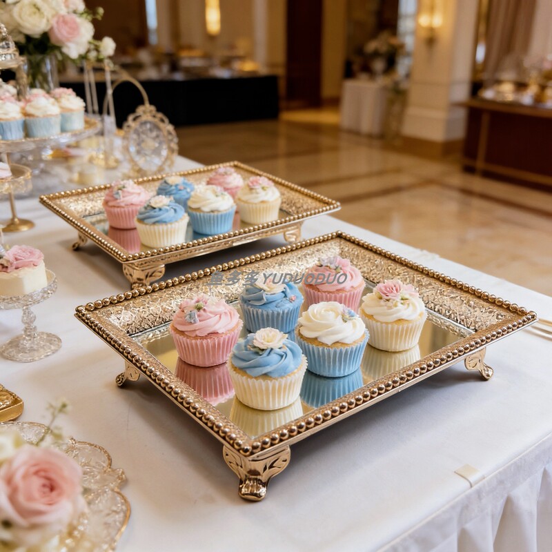 European Retro Metal Mirror Cake Tray Wedding Dessert Table Decoration Fruit Plate Hotel Buffet Pastry Plate European Retro Metal Mirror Cake Tray Wedding Dessert Table Decoration Fruit Plate Hotel Buffet Pastry Plate