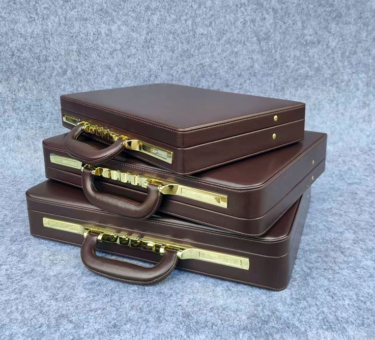 Ultra-Thin Retro Leather Suitcase, Portable Briefcase, Password-Protected Case, Business Computer Tool Box, Lawyer's Official Case, Prop Money Box