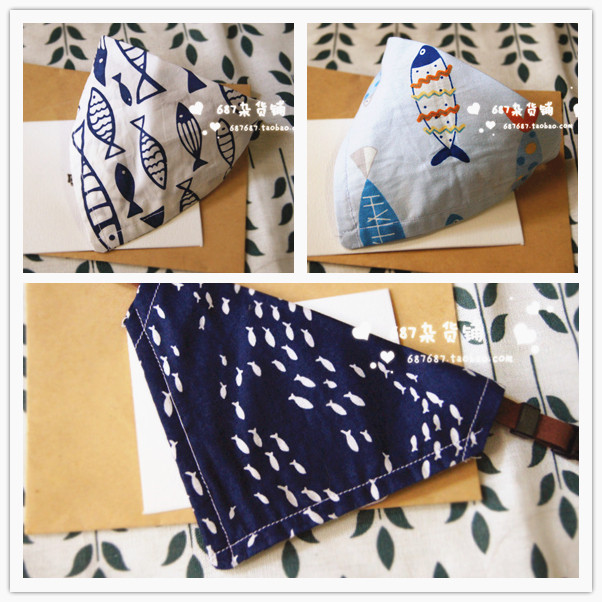 Triangle Towel Custom and Wind Pets Teddy kitty Dog Rabbit bell Item Circle Saliva Towel Small Fish New