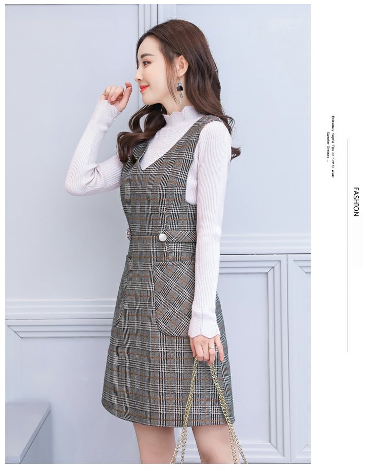 V cổ áo len kẻ sọc vest váy mùa thu và mùa đông mới lớn kích thước của phụ nữ cao eo là mỏng Một dây đeo từ váy váy triều đầm xòe ngắn