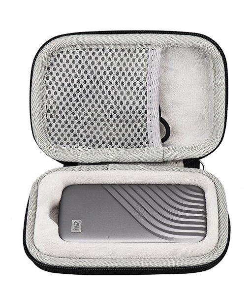 Western Digital Mobile Solid State Hard disc NVMe protective casing containing crust jacket hardshell coated silicone cover