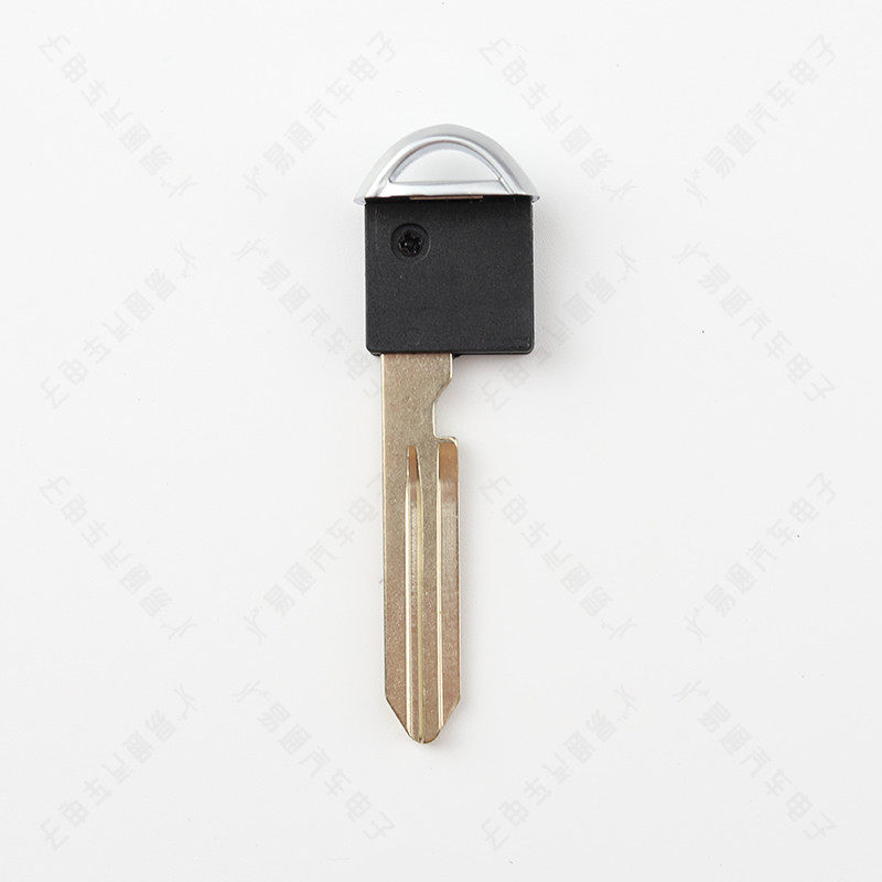 Suitable for Nissan Teana Teanawei Qashqai Tiida Sylphy X-trail Smart Card Car Key Remote Control Shell
