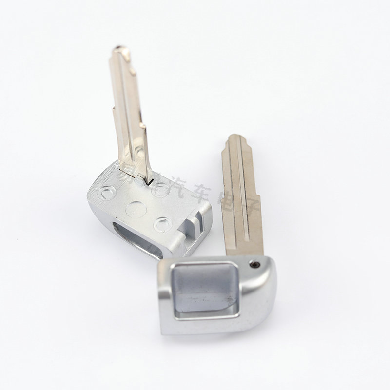 SuitablE for ChEry E5 LEft Slot Smart Card MEchanical Small KEy ChEry E3 REmotE Control KEy EmErgEncy Small KEy
