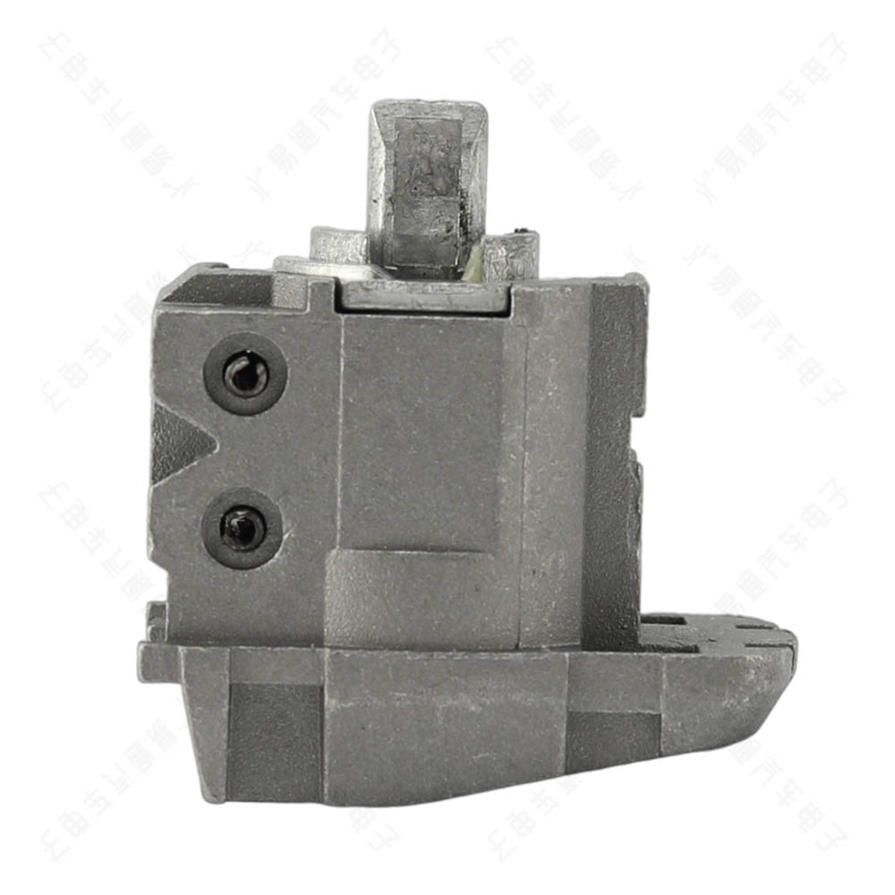 Suitable for Nissan New Qashqai Left Door Lock Nissan New Qashqai Central Control Driving Door Car Anti-theft Lock Cylinder