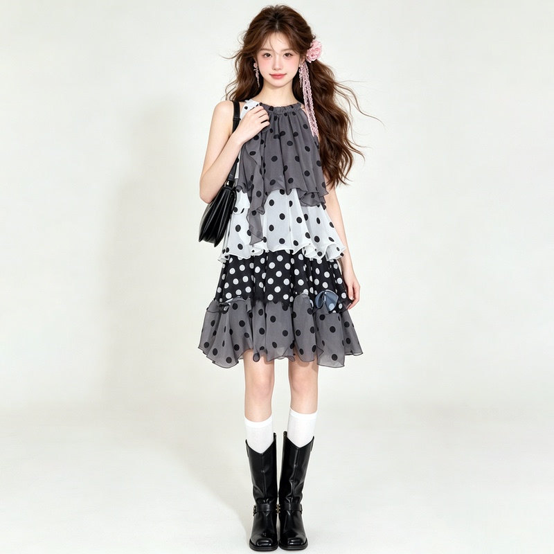 French Retro Polka Dot Halter Neck Dress Women's Summer Design Off-Shoulder Sleeveless Cake A-Line Skirt Short Skirt