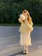 Creamy yellow short woolen cuffs and fur collar woolen coat for women, autumn and winter style, gentle and loose woolen cape coat