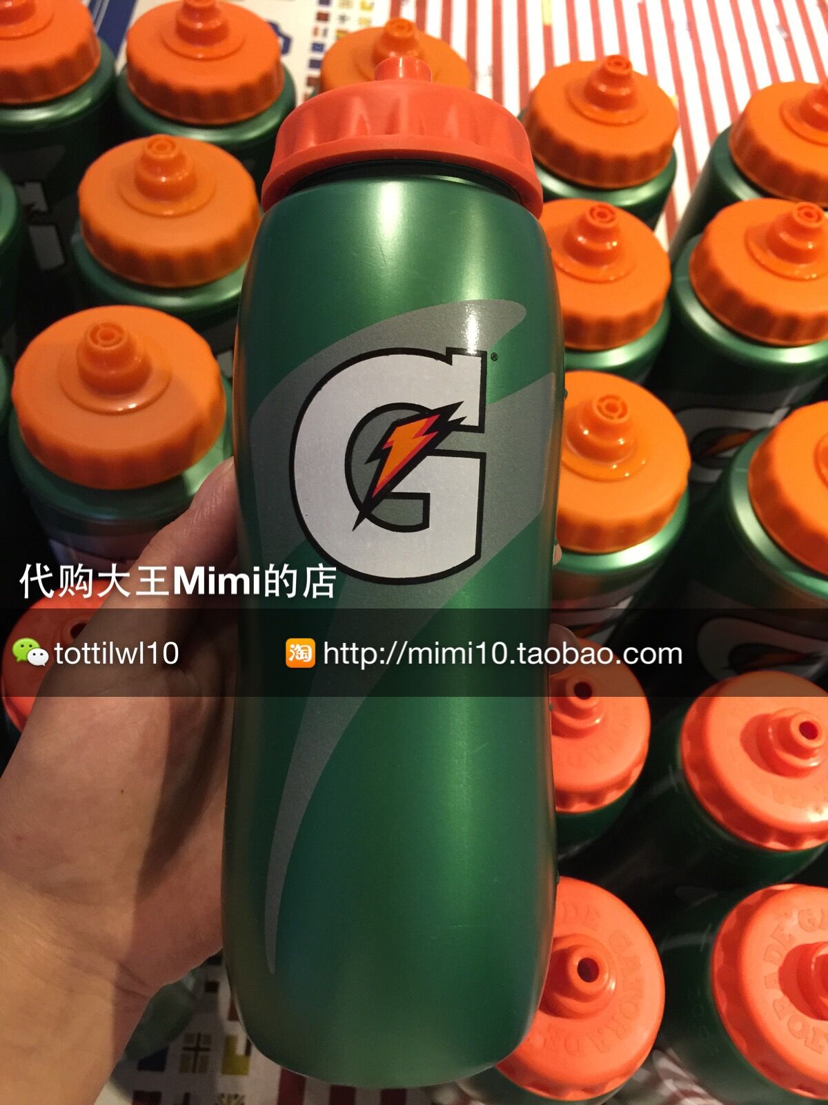 Tại chỗ Hoa Kỳ Nhập Khẩu Chính Hãng Gatorade Gatorade Set Thể Thao Uống Bột + Big Ấm + Khăn bình đựng nước uống bằng nhựa có vòi