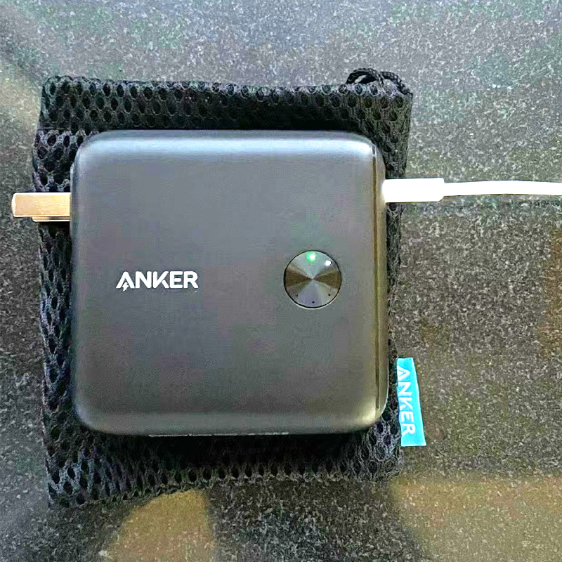 Anker 20W Multi-Port Charger 9700Mah Power Bank Two-In-One Pd Fast Charging Mobile Power Supply A1623