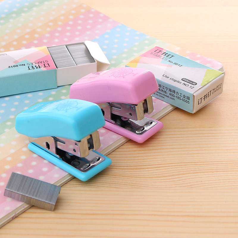 Deli 0353 nailing machine Deli No. 12 nailing machine small mini nailing machine staples