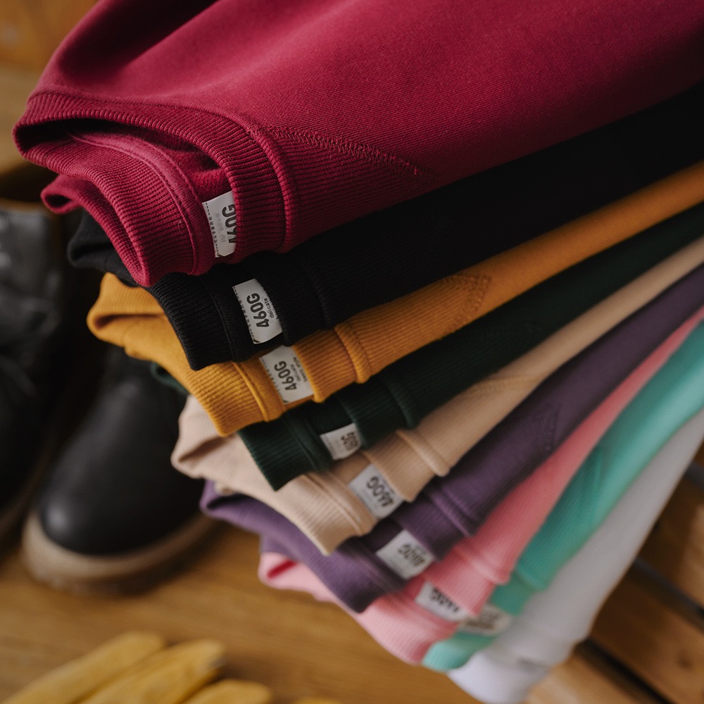 2021 autumn and winter men and women with the same youthful soft pop grip the thick cotton T to fix the pure color thickened warm cover head thread