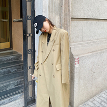 Kinsu One suit woman 2022 spring and autumn new Korean version double row buttoned with kneecap chic card its color coat tide