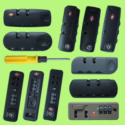 Товары от 鸿日箱包配件