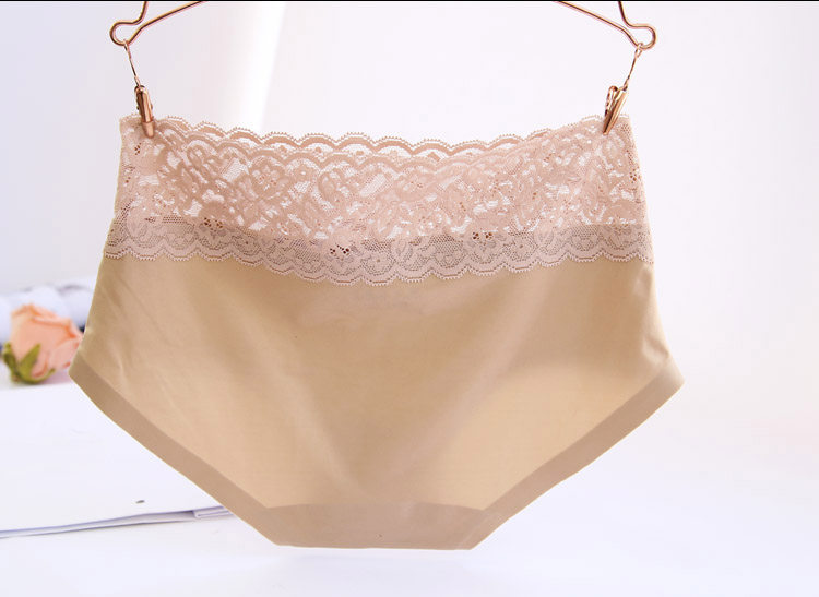 Slip jeunesse sexy en nylon - Ref 643249 Image 32