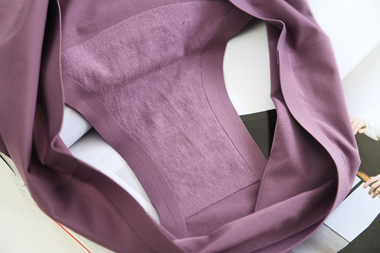 Slip jeunesse simple en soie Ice - Ref 642631 Image 32