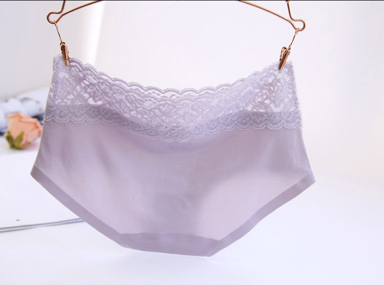 Slip jeunesse sexy en nylon - Ref 643249 Image 37