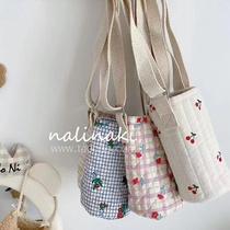 nalinaki Korean family ins children quilted insulated water cup sleeve inclined satchel anti-fall and burn-proof protective sheath