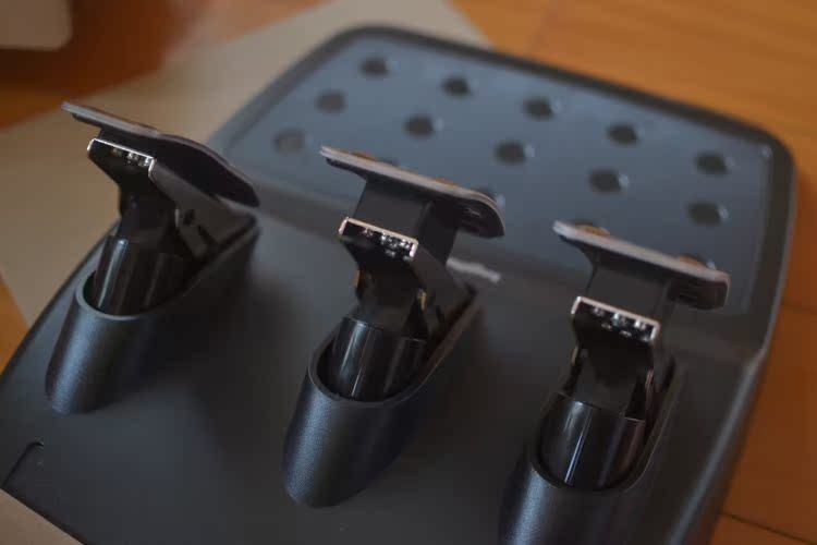 Ngân hàng Quốc gia Logitech G29 Tay lái tăng tốc PS3 4 Racing Mô phỏng Lái xe 900 độ G27 Logitech g29 - Chỉ đạo trong trò chơi bánh xe vô lăng ps4