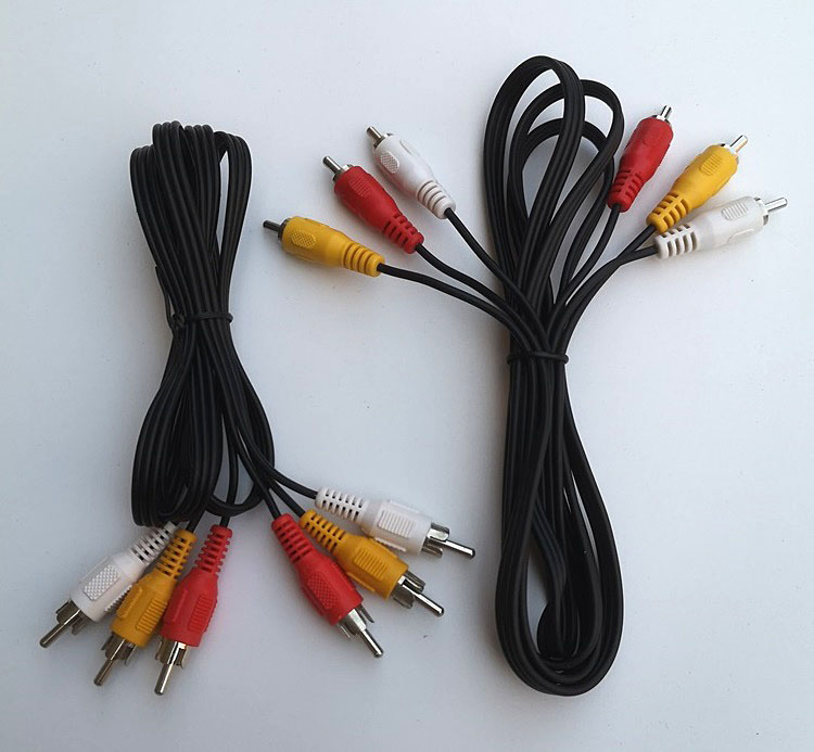 Three pairs of three lotus AV audio and video line dvd set-top box TV signal connected red and yellow and white plug 3 pairs