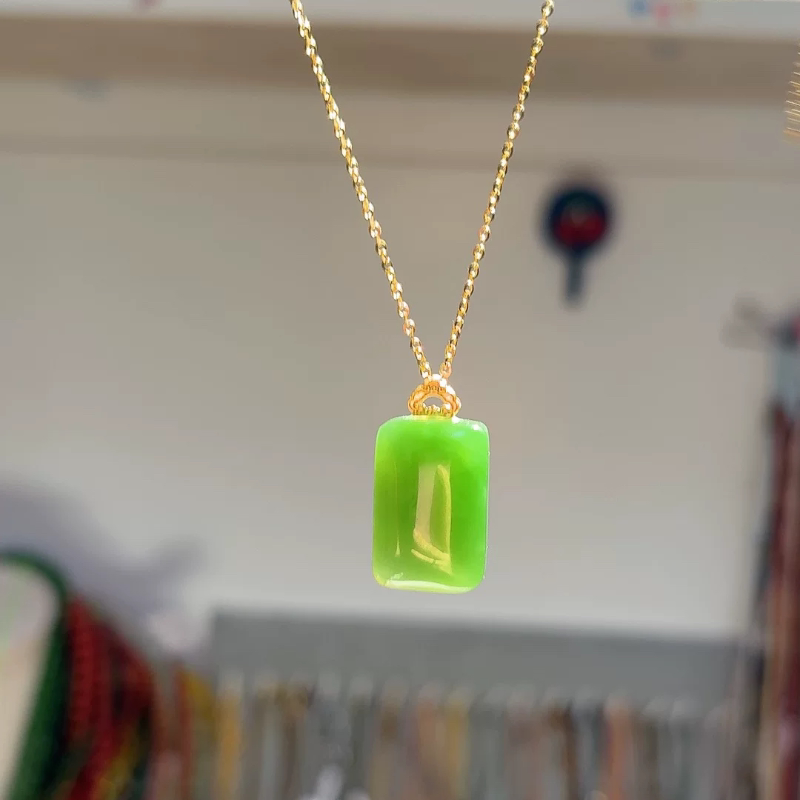 18K Gold Inlaid with Natural Hetian Jade Cat's Eye Pendant
