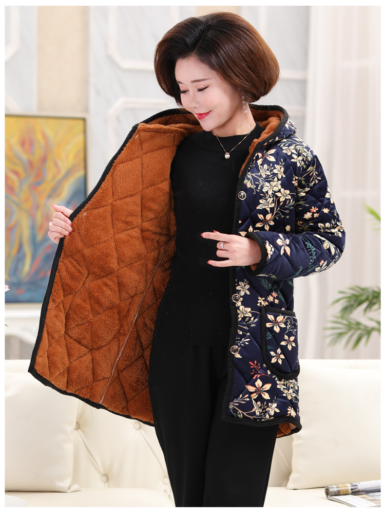 Áo khoác mẹ xuống trong phần dài của áo khoác nhung vàng mùa đông trung niên nữ áo khoác cotton cỡ lớn trung niên cộng với nhung dày các kiểu có áo đồ bộ tuổi trung niên