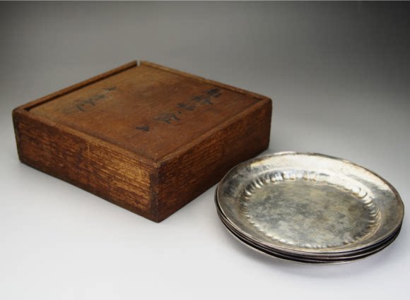 Has become attached (Supreme Room) tenth Nakagawa Jingyi made handmade southern shackles (sterling silver) Qinghai basin pay box