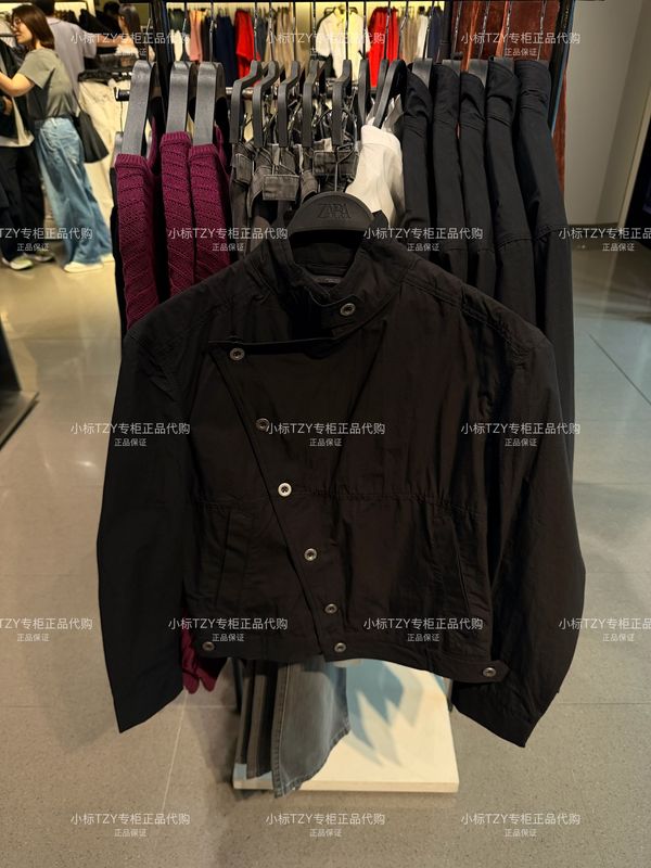 September Zara Domestic Purchasing Agent Men's Clothing Short Jacket with Buttoned Mandarin Collar 5320806 800 September Zara Domestic Purchasing Agent Men's Clothing Short Jacket with Buttoned Mandarin Collar 5320806 800