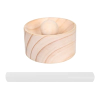 1 обертка для пельменей + 1 скалка