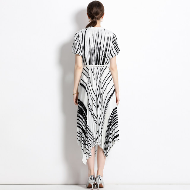 2023 French-style black and white color-block temperament button-down striped print irregular pleated dress commuting