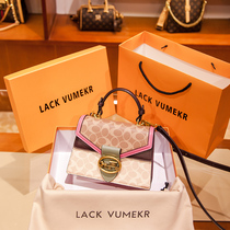 Hong Kong LACKVUMEKR Advanced texture genuine leather hand wine Divine handbag 2021 new wave small crowdsourced satchel women