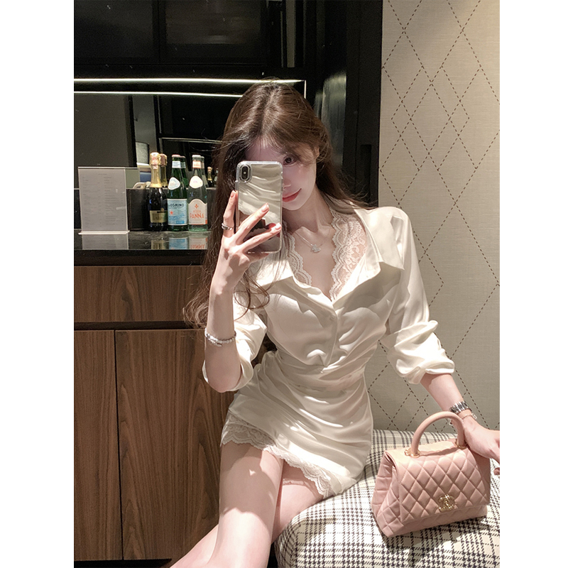 Elegant and Intellectual Satin Dress for Women, Short Style for Spring and Autumn, High-End Pure and Alluring Temperament, Waist-Cinching Lace Shirt Dress