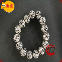 Ancient play antique made of old handicraft Miao silver hidden silver Mini male and female fine work silver bracelet bracelet subhand chain pendulum gift giving gift