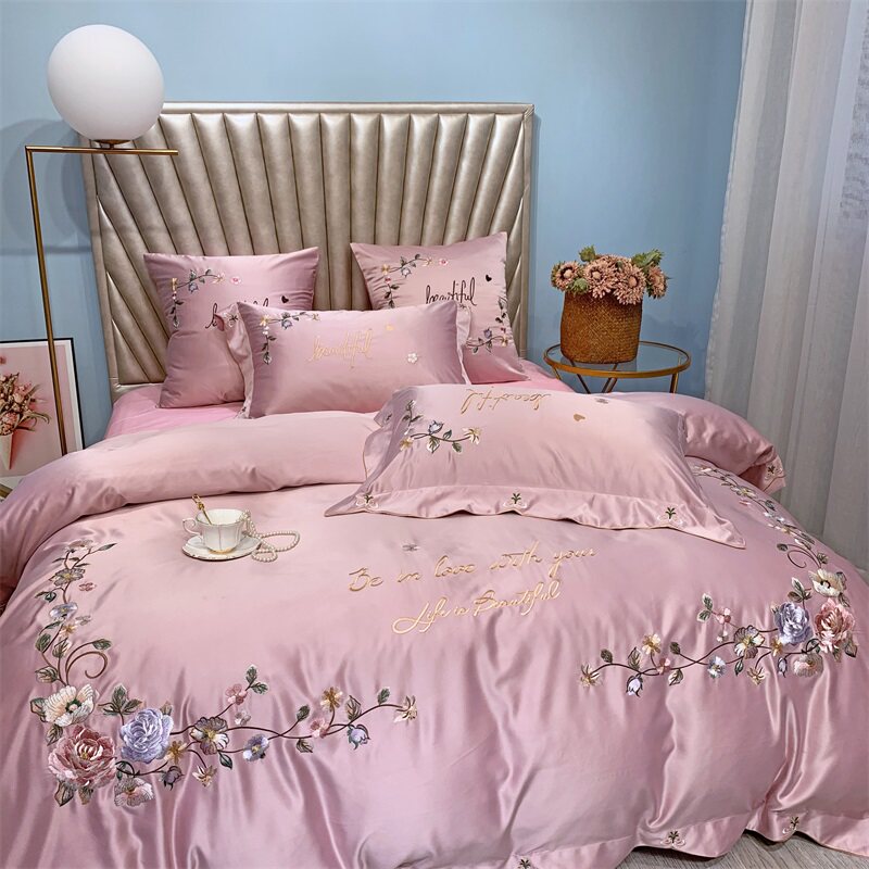 Four cotton double bed in the network red European luxury silk embroidery bed is set simple pure cotton bed