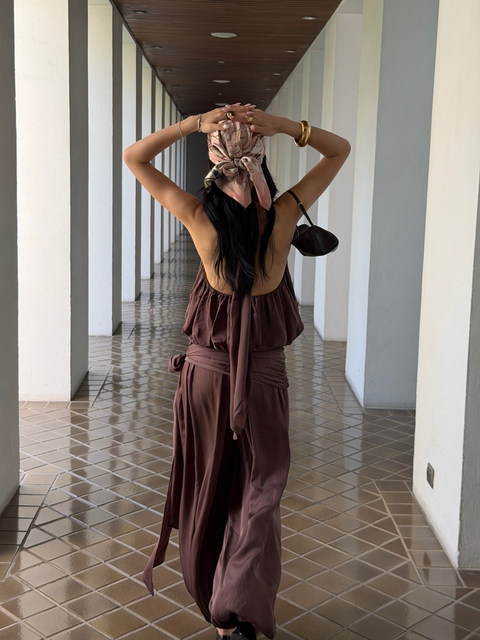 Rovente Wave Traveler Coffee-Colored Tie-Neck Sleeveless Vest Yellowtail Fish Women's Long Pants Island Vacation Set