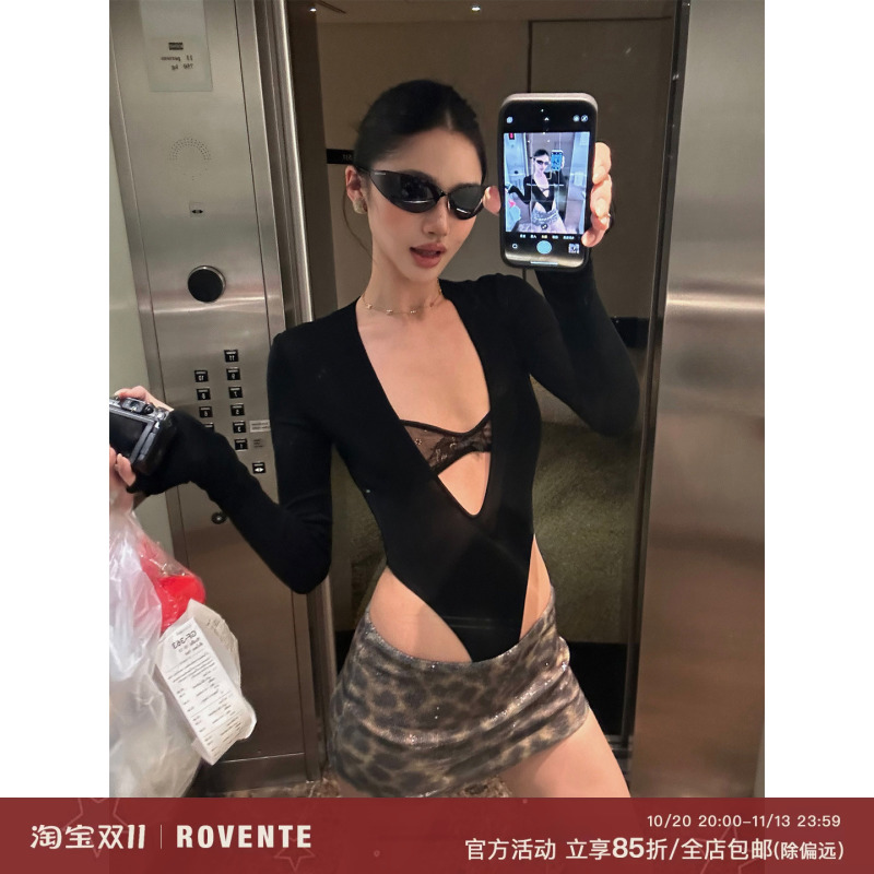 Rovente Indulging in the City Black Long-Sleeved Jumpsuit Feminine Sexy Tight Lace V-Neck T-Shirt Top