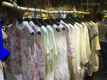 Log creative hanging rod Solid wood birch tree dry plastic art hanging rack dry branch peeled tree rod clothes rack