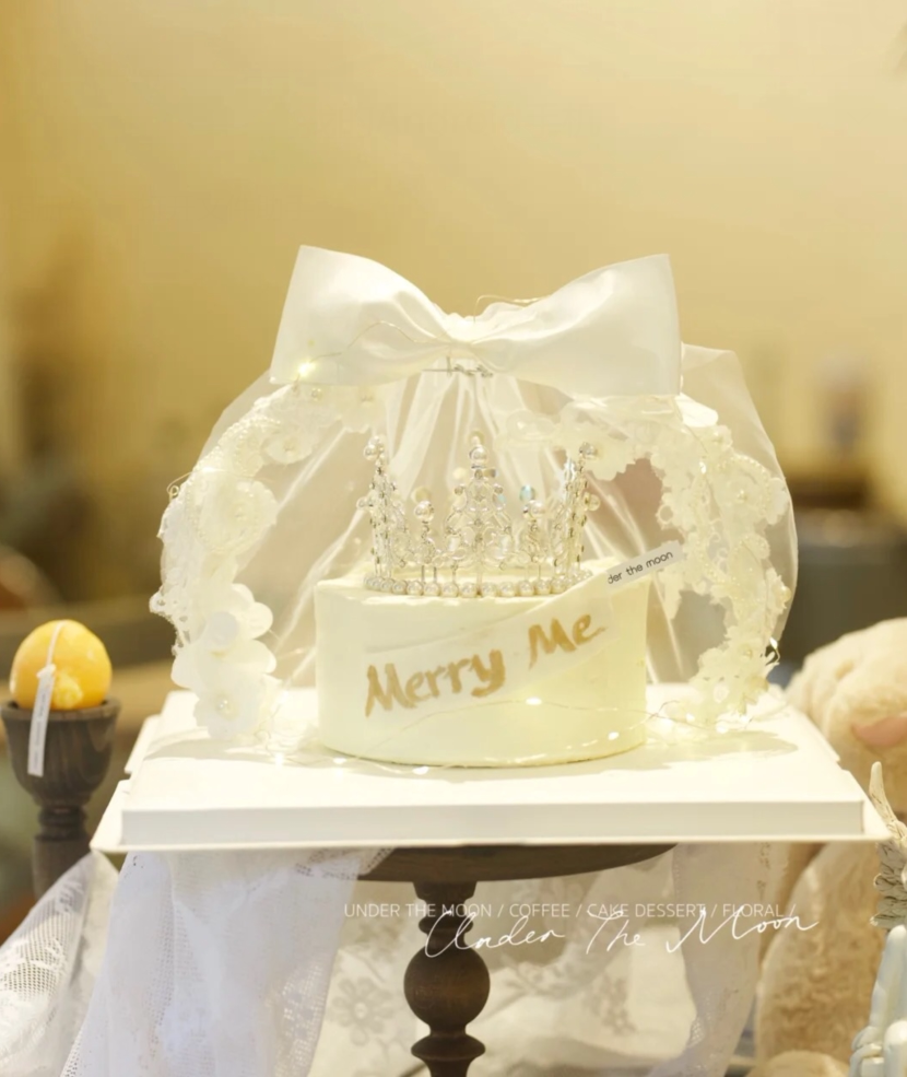 Merry Me Me Me - Mercy Me - Me - Me - Me - Me - Me - swing on Valentine's Day White Lace Wears