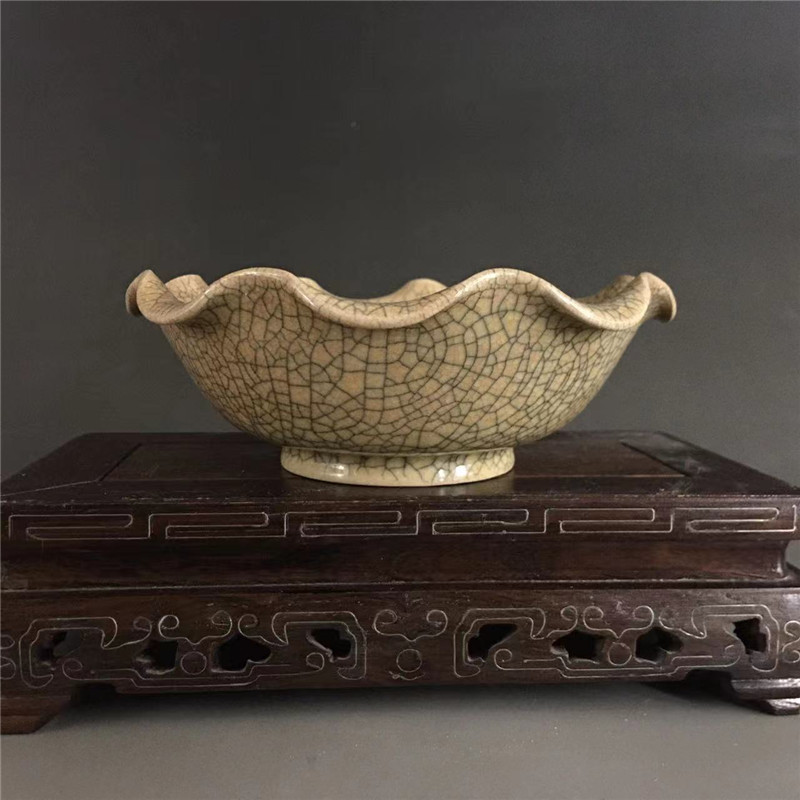 中国 仿哥釉 碗 八客 仿哥釉碗- 故宫博物院