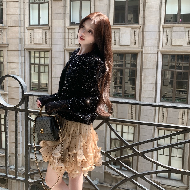 Zhang Linchao Lin Boutique Iridescent Mermaid Sequin Top Jacket + Polka Dot Skirt Two-Piece Short Skirt Set Zhang Linchao Lin Boutique Iridescent Mermaid Sequin Top Jacket + Polka Dot Skirt Two-Piece Short Skirt Set