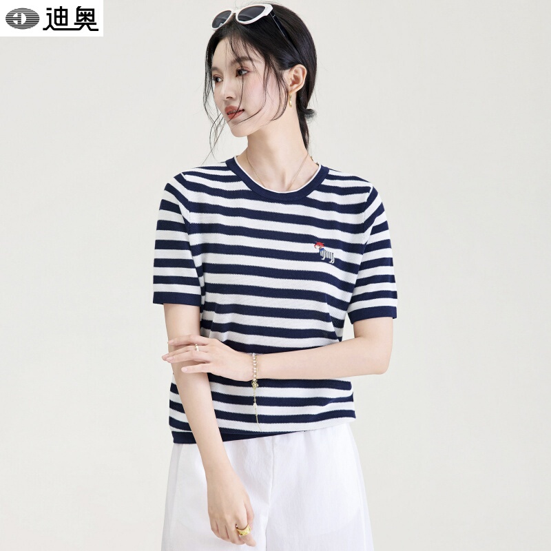 Dior Striped Crew Neck T-Shirt for Women, Summer 2026 New Style, High-End and Elegant, Tencel Cotton and Mulberry Silk Short-Sleeve Knit Top Dior Striped Crew Neck T-Shirt for Women, Summer 2026 New Style, High-End and Elegant, Tencel Cotton and Mulberry Silk Short-Sleeve Knit Top
