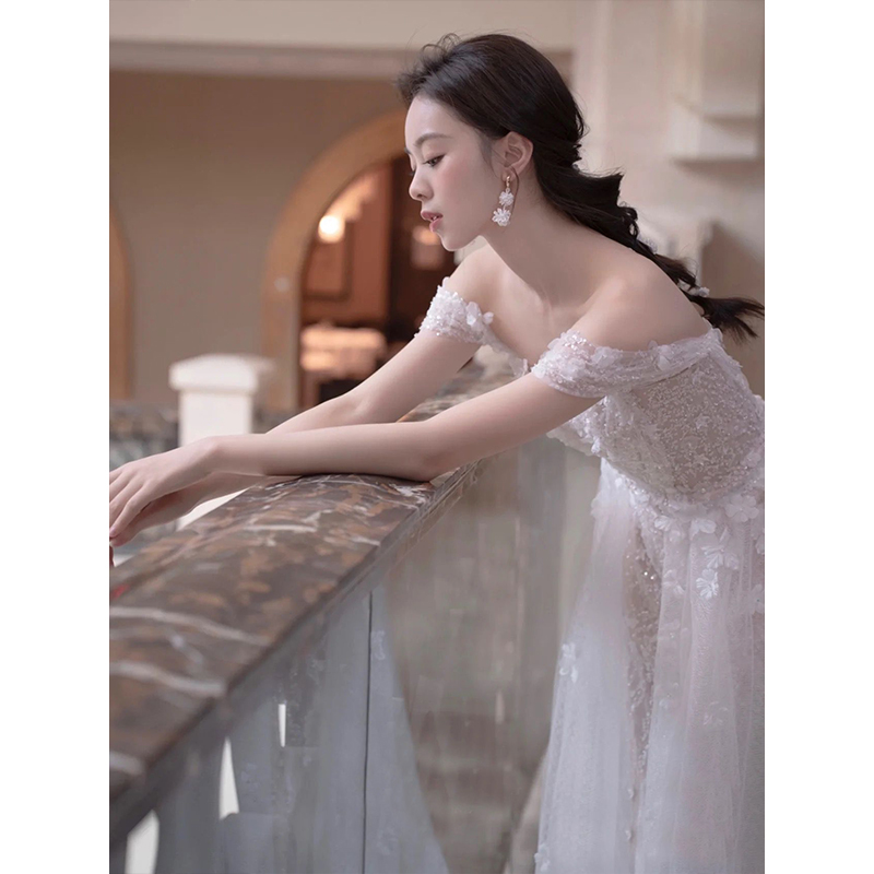 Wedding dress for princess for bride, flowered, open shoulders Wedding dress for princess for bride, flowered, open shoulders